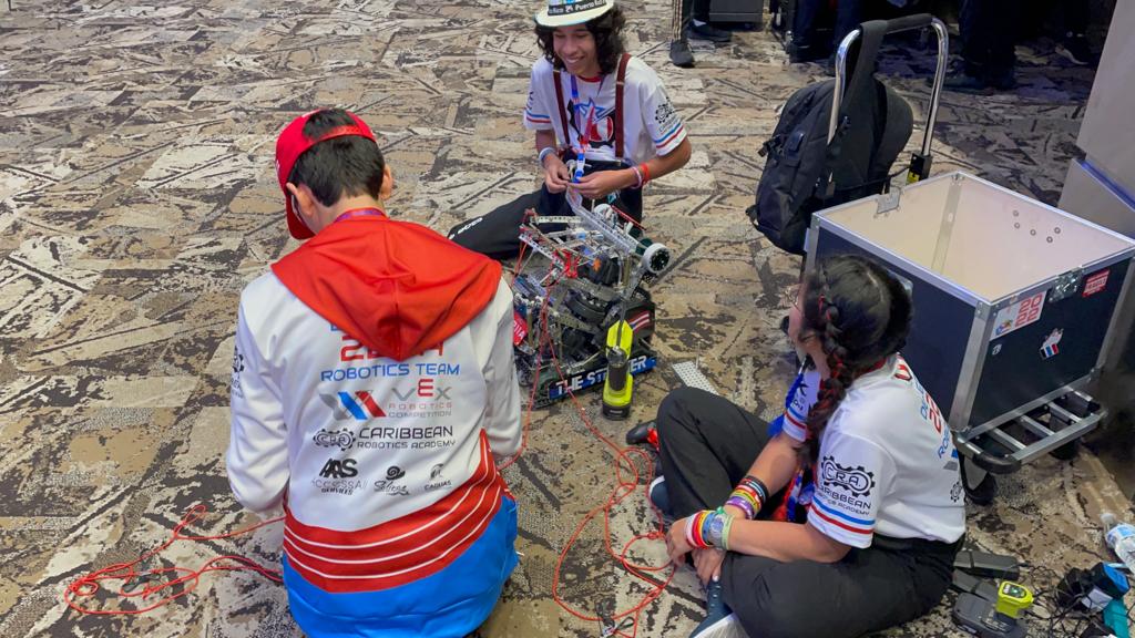 Puerto Rico gana cinco galardones en mundial de robótica