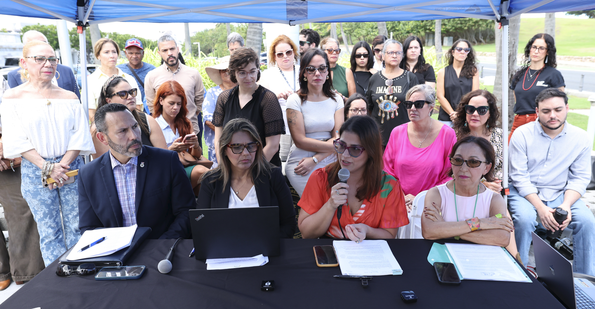 Senadores PNP aprueban legislación que limita el acceso a la información pública