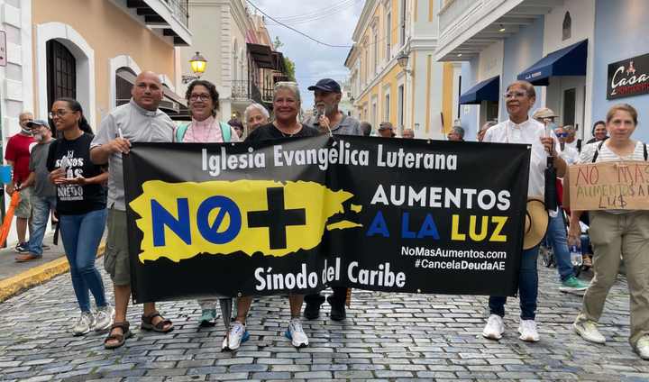 Todo Puerto Rico: «No Más Aumentos!»
