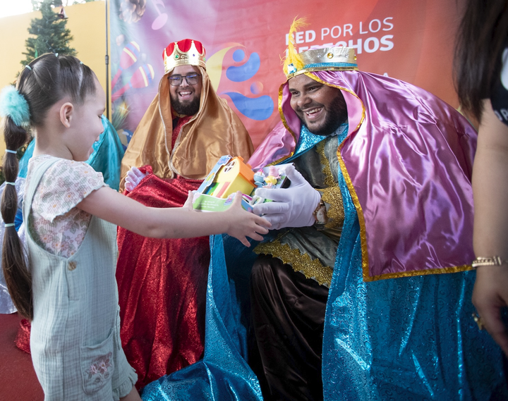Un llamado de amor: ¡A donar juguetes para la niñez de los albergues en esta Navidad!