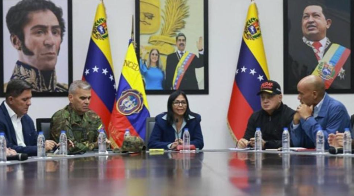 Yo soñé con aviones, que nublaban el día…